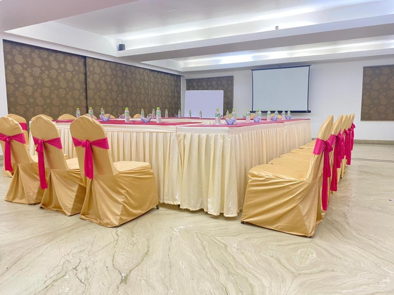 Kings Hotel Egmore Chennai Exterior photo