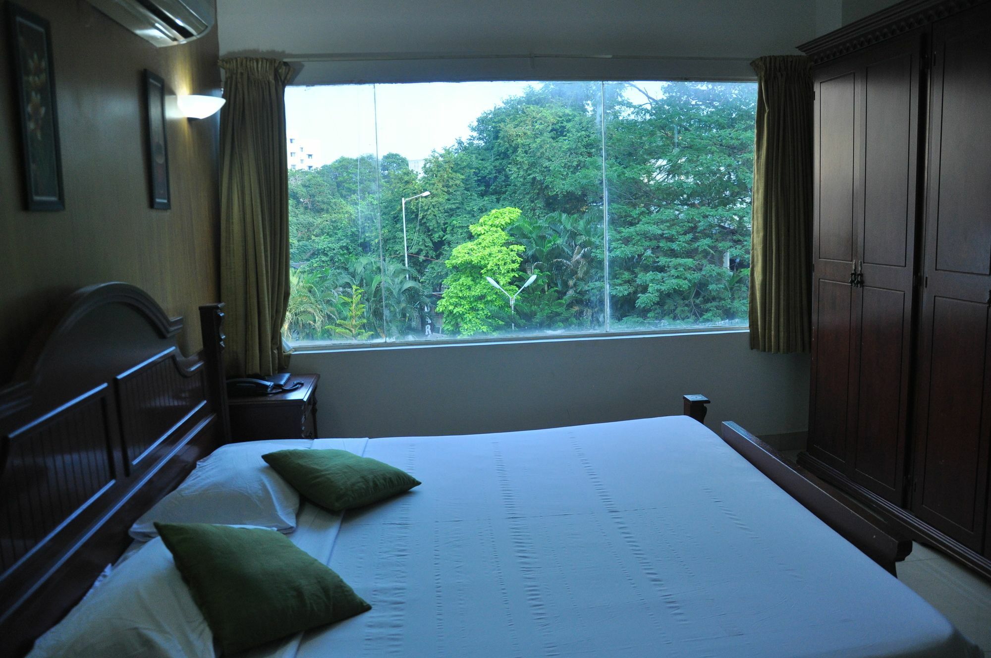 Kings Hotel Egmore Chennai Exterior photo